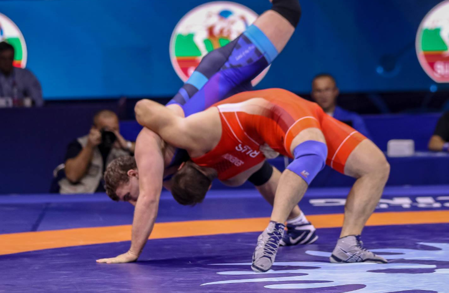 adam coon being thrown by sergey semenov at 2018 world championships